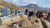 مراسم تدفین شماری از کشته‌شدگان اعتراض‌های اخیر در مریوان