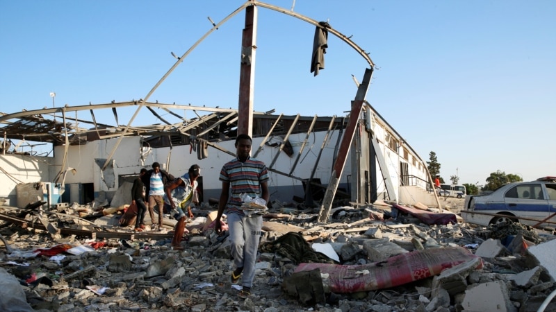 Desetine mrtvih u napadu na migrantski centar u Tripoliju 