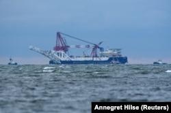 Ruski brod za polaganje cevi "Fortuna" u Meklenburškom zalivu uoči nastavka izgradnje gasovoda Severni tok 2 blizu ostrva Pel 14. januara.