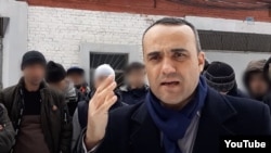 Иззат Амон, защитник таджикских мигрантов