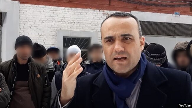 Иззат Амон, защитник таджикских мигрантов