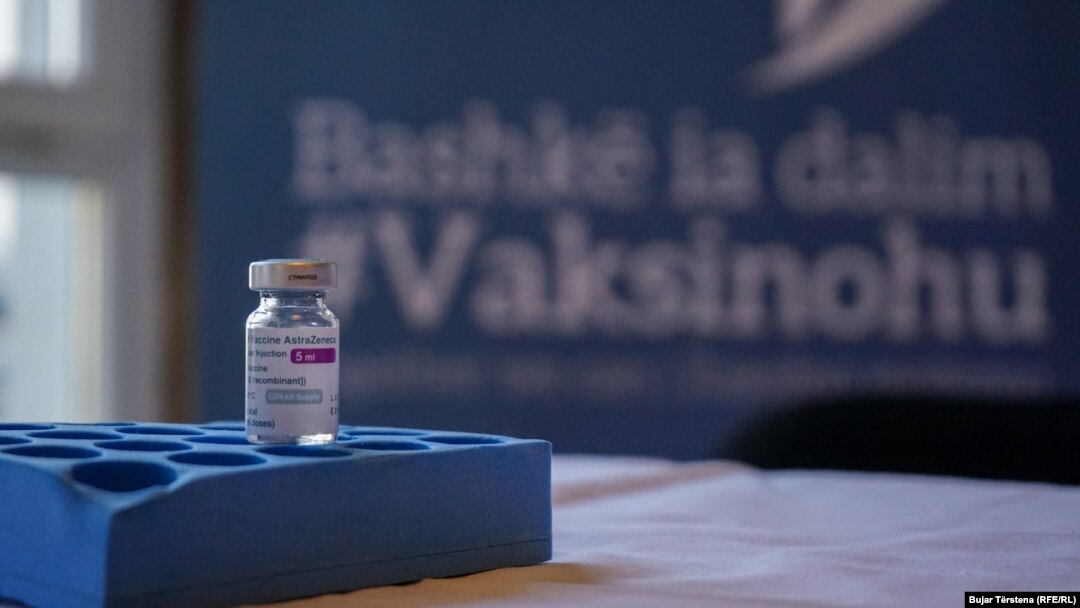 Valeriu Gheorghiță spune că a scăzut interesul pentru vaccinul AstraZeneca