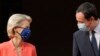 Kosovar Prime Minister Albin Kurti (right) and European Commission President Ursula von der Leyen in Pristina on September 29. 