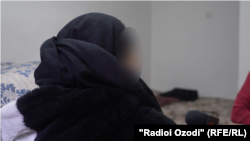 Ин духтар иддао дорад, ки бо маслиҳати модар нисбат ба падараш бадгӯйӣ кардааст