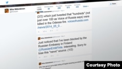 Твіт фінського блогера Мікі Макеляйнена з повідомленням про те, що російське посольство заблокувало йому доступ до його аккаунту