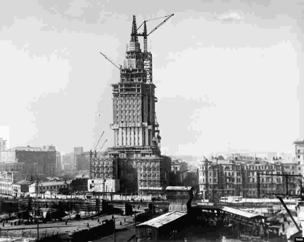 The Leningradskaya Hotel under construction in 1953, as Josef Stalin drove his architects to show the world that the U.S.S.R. had not been "bled white" by the devastation of World War II.