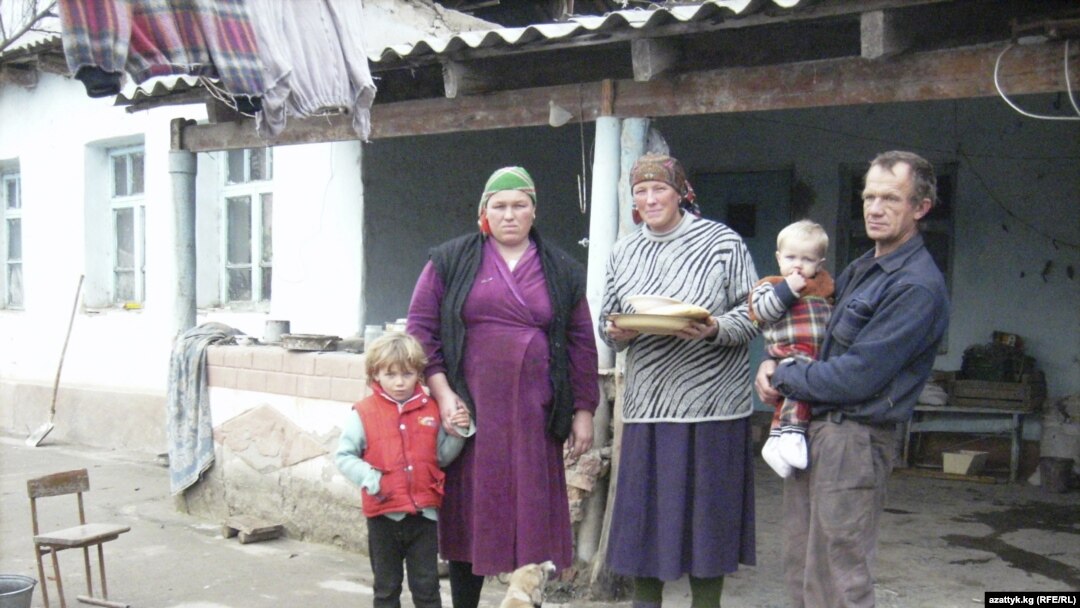 Евгений Андреев жана анын үй-бүлө мүчөлөрү.