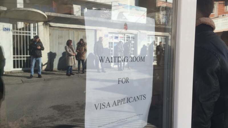 Edhe “karantinë e vizave” për qytetarët e Kosovës