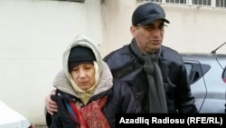 Лейла і Аріф Юнус після виходу з в’язниці в Баку, архівне фото