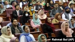 تصویر آرشیف: برخی از اعضای پارلمان پیشین افغانستان 