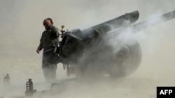 Owganystanyň Milli armiýasynyň agzasy.