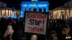 تصویری از تظاهرات ایرانیان آلمان در اعتراض به اعدام‌ها در ایران