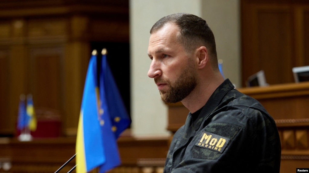 Євгеній Хмара під час свого виступу у Верховній Раді перед голосуванням за його призначення на посаду міністра оборони. Київ, 19 серпня 2026 року