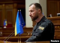 Євгеній Хмара під час виступу у Верховній Раді перед голосуванням за його призначення на посаду міністра оборони. Київ, 19 серпня 2026 року