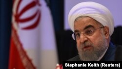 حسن روحانی می‌گوید «داشته‌های» دانش‌آموزان در کشورهای پیشرفته بیشتر از دانش‌آموز ایرانی است