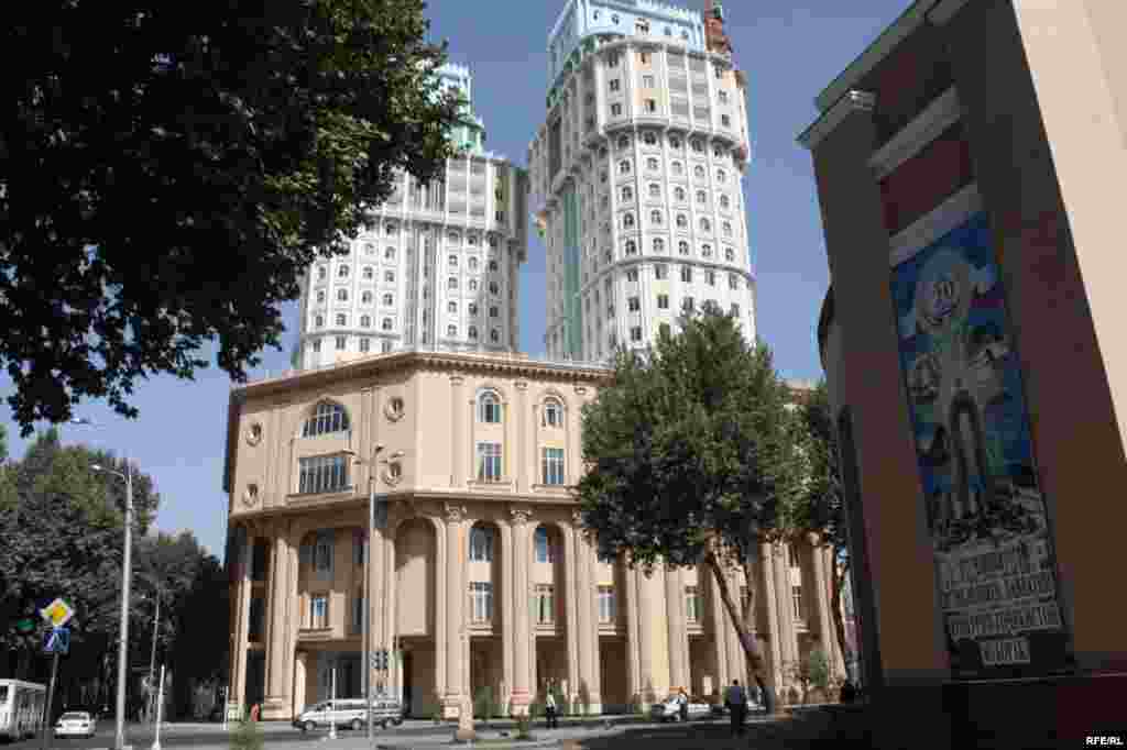 Бузургтарин тафреҳгоҳи атфол #130