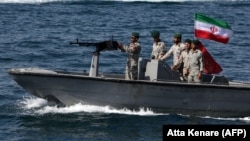 Учения ВМС КСИР и ВМС Ирана в Ормузском проливе. 2019 год