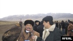 Казахская экономика стремительно модернизируется, казахская политика остается во многом на уровне XVIII века