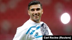 Sevilla's Jose Antonio Reyes məşq zamanı