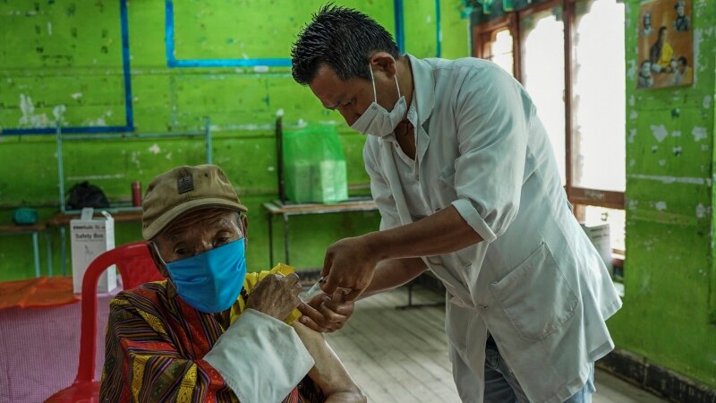 В Бутане за неделю вакцинировали 90% взрослого населения