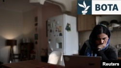 Përpara se të shpërthente konflikti në Lindjen e Mesme në shkurt, shumë gra në Iran kishin krijuar ose ishin punësuar në biznese të vogla online. (Fotografi nga arkivi)