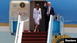 Իսրայել - ԱՄՆ նախագահ Դոնալդ Թրամփը՝ տիկնոջ հետ, Բեն Գուրիոն օդանավակայանում իջնում է ինքնաթիռից, 22-ը մայիսի, 2017թ․
