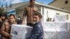 هند کمک‌های صحی و خوراکی به افغانستان می‌فرستد