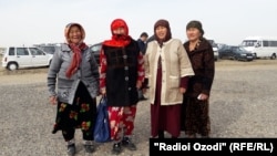 Locals were happy when the Gulbahor border point recently reopened between neighboring districts of Uzbekistan and Tajikistan after being closed for 10 years.