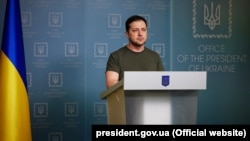 Президент України додав, що він не проти такої зустрічі, щоб «потім в жодного громадянина України не було сумніву, що я як президент, не намагався зупинити війну»