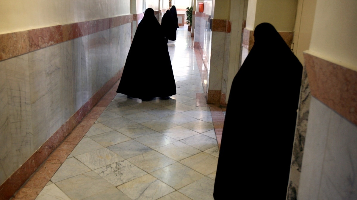 Women Share Stories Of Sexual Abuse In Iranian Prisons pic