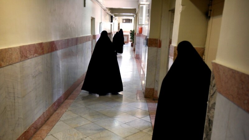 Gratë rrëfejnë për abuzimet dhe ngacmimet seksuale në burgjet e Iranit