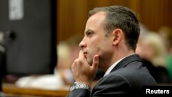 Oscar Pistorius në gjykatë 