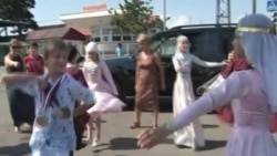 Как танцует "Абаза"