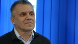 „Politicienii se dedublează: când le convine, practică traseismul politic, când nu le convine, îl condamnă”