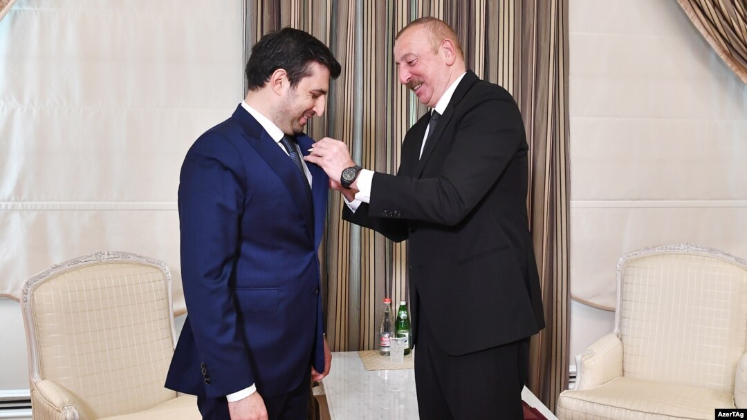 S.Bayraktar və İ.Əliyev