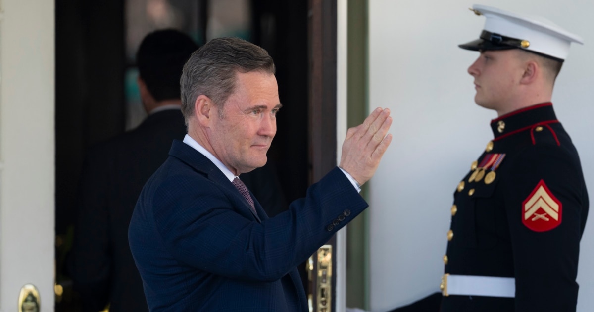 радник Трампа Волц і його заступник йдуть у відставку радник Трампа Волц і його заступник йдуть у відставку