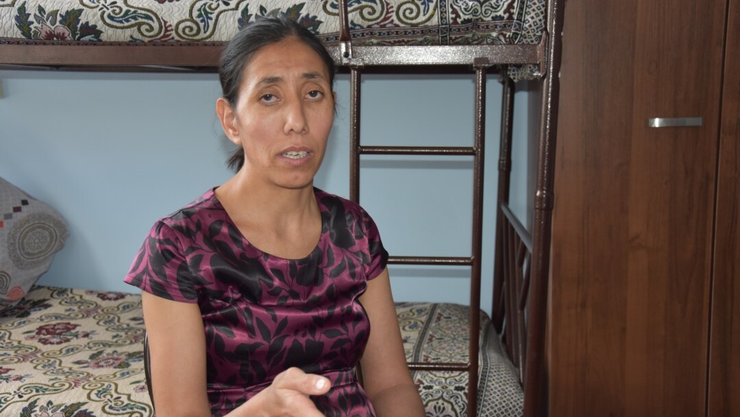 Әпкесі інісін қорлаған секс видеосы (Русский порно)