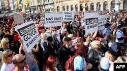Prosvjed zbog cijepljenja i mjera koje je uvela vlast radi pandemije korona virusa, Zagreb, rujan 2021. godine