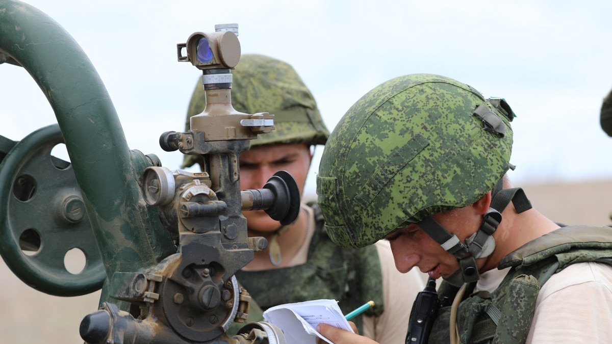 Росія проводить на полігоні Опук в окупованому Криму артилерійські навчання