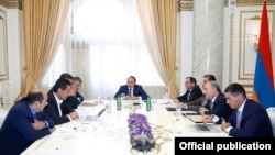 Armenia - Prime Minister Hovik Abrahamian meets with other senior government officials in Yerevan to discuss possible changes in the controversial Tax Code, 30Aug2016.