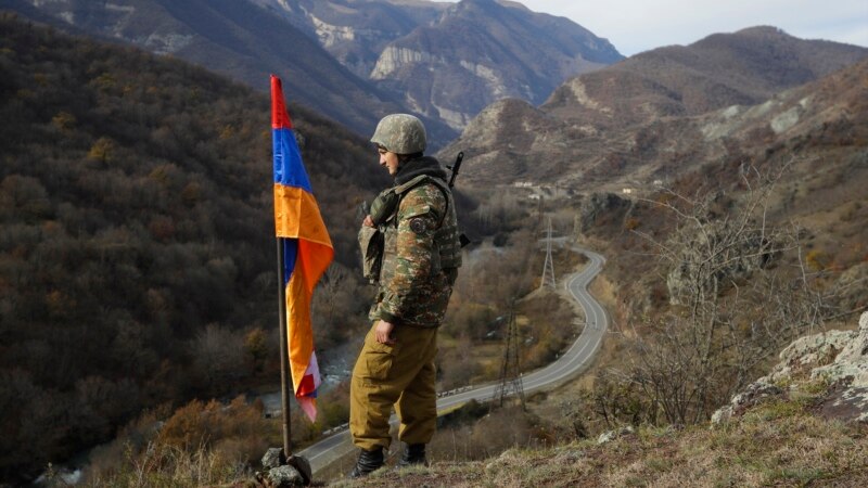 Армения Азербайжан чек арасында бир аскери өлгөнүн билдирди