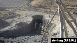 ارشیف، انځور تزئیني بڼه لري