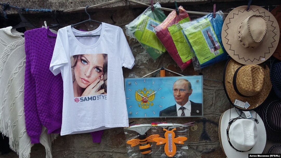 Алушта, сувенирный ларек
