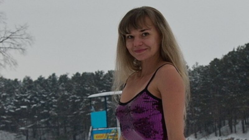 Russian Teacher Says Hounded Out Of School, Called ‘Prostitute’ Over Online Photograph