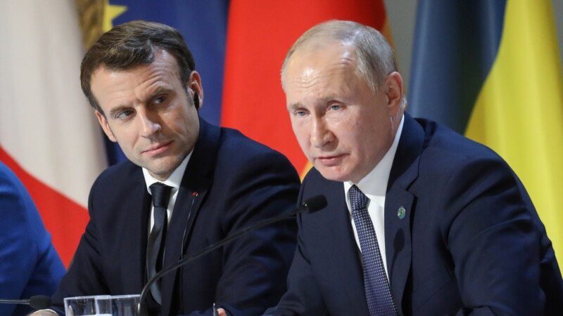 Путин и Макрон разговарале за Украина и за Навални 