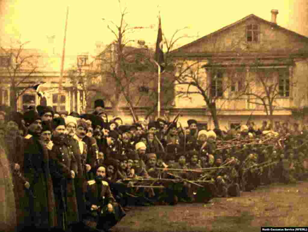 Фотография Темир-хан-шуры (Буйнакска) сделанная в 1917 году. 