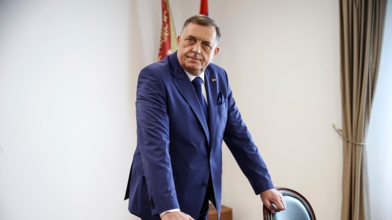 Dodik najavio pravne postupke protiv Šmita i 