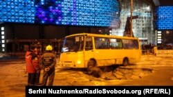 Увечері 13 січня біля метро «Либідська» прорвало тепломережу, сімох людей шпиталізували з опіками кінцівок