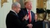Donald Trump (sağda) və Benjamin Netanyahu yanvarın 28-də Ağ Evdə birgə mətbuat konfransı keçiriblər