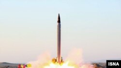 آزمایش یک موشک بالستیک در ایران (عکس از آرشیو)